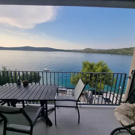 Gacina * Grebaštica