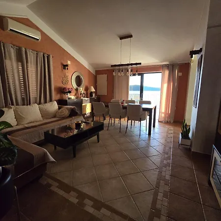 Gacina * Grebaštica